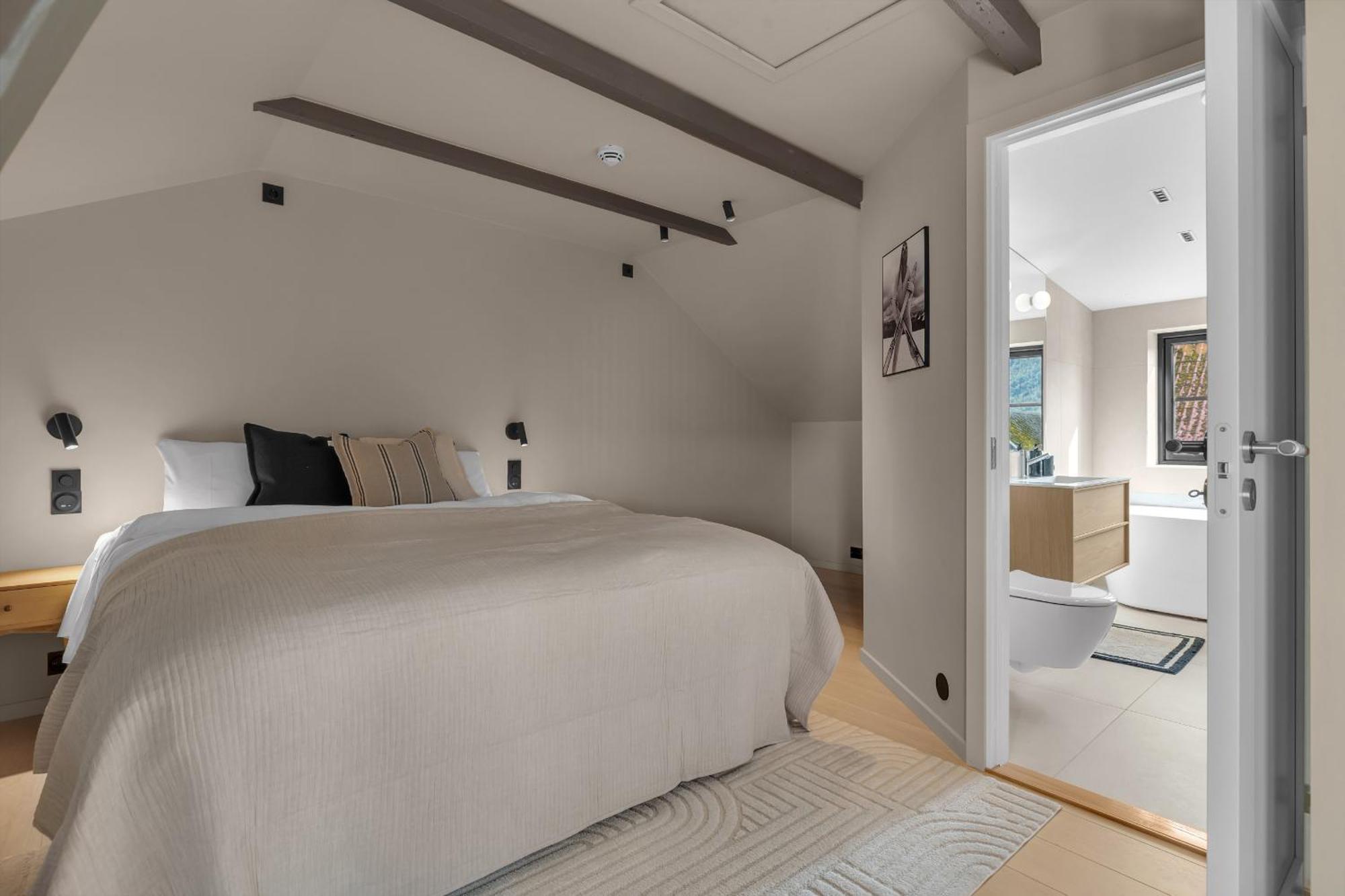 The Loft - Central Top Floor Apartment With 4 Bedrooms Tromsø Eksteriør billede